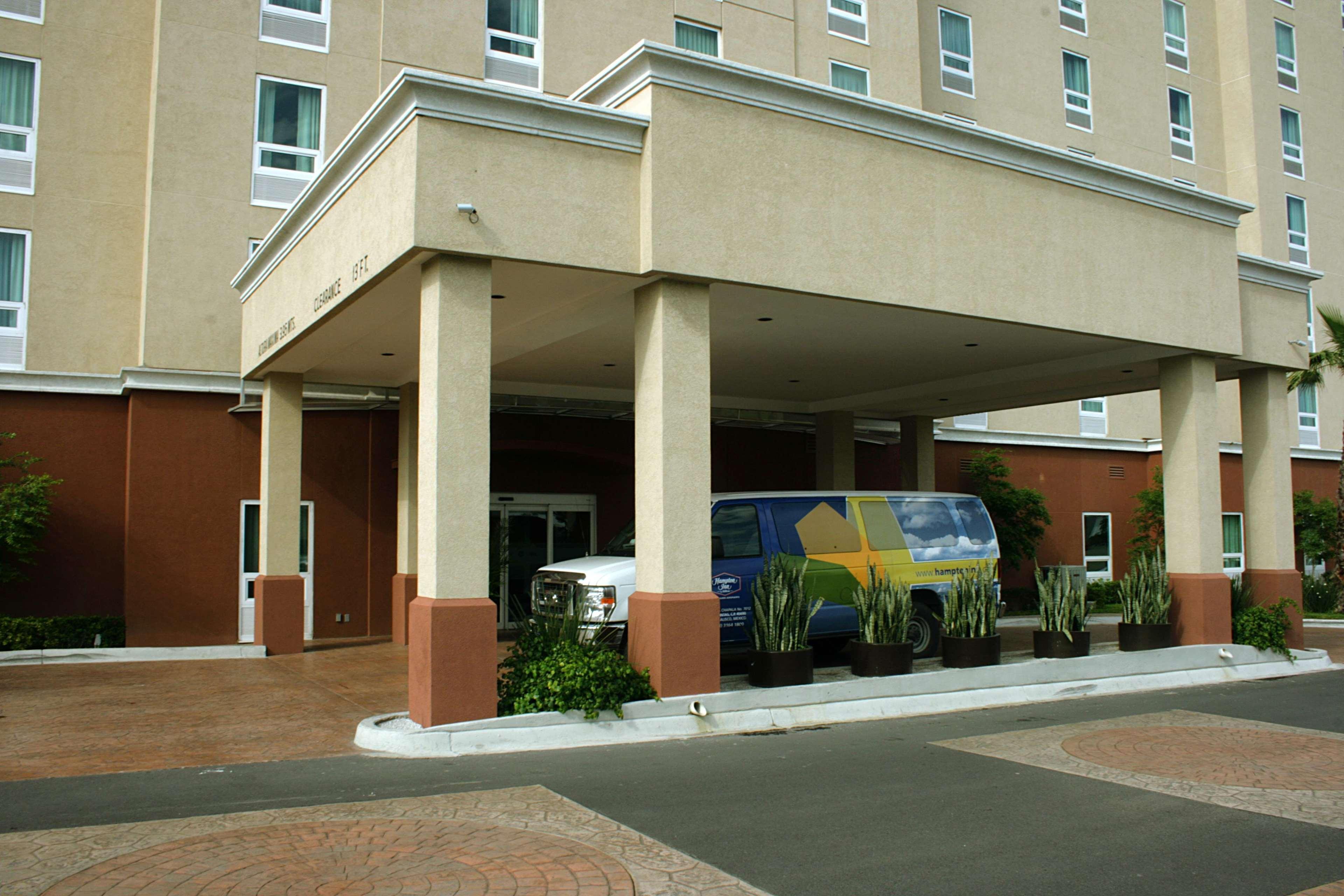 Hampton Inn By Hilton Guadalajara-Aeropuerto Las Pintas Exteriér fotografie
