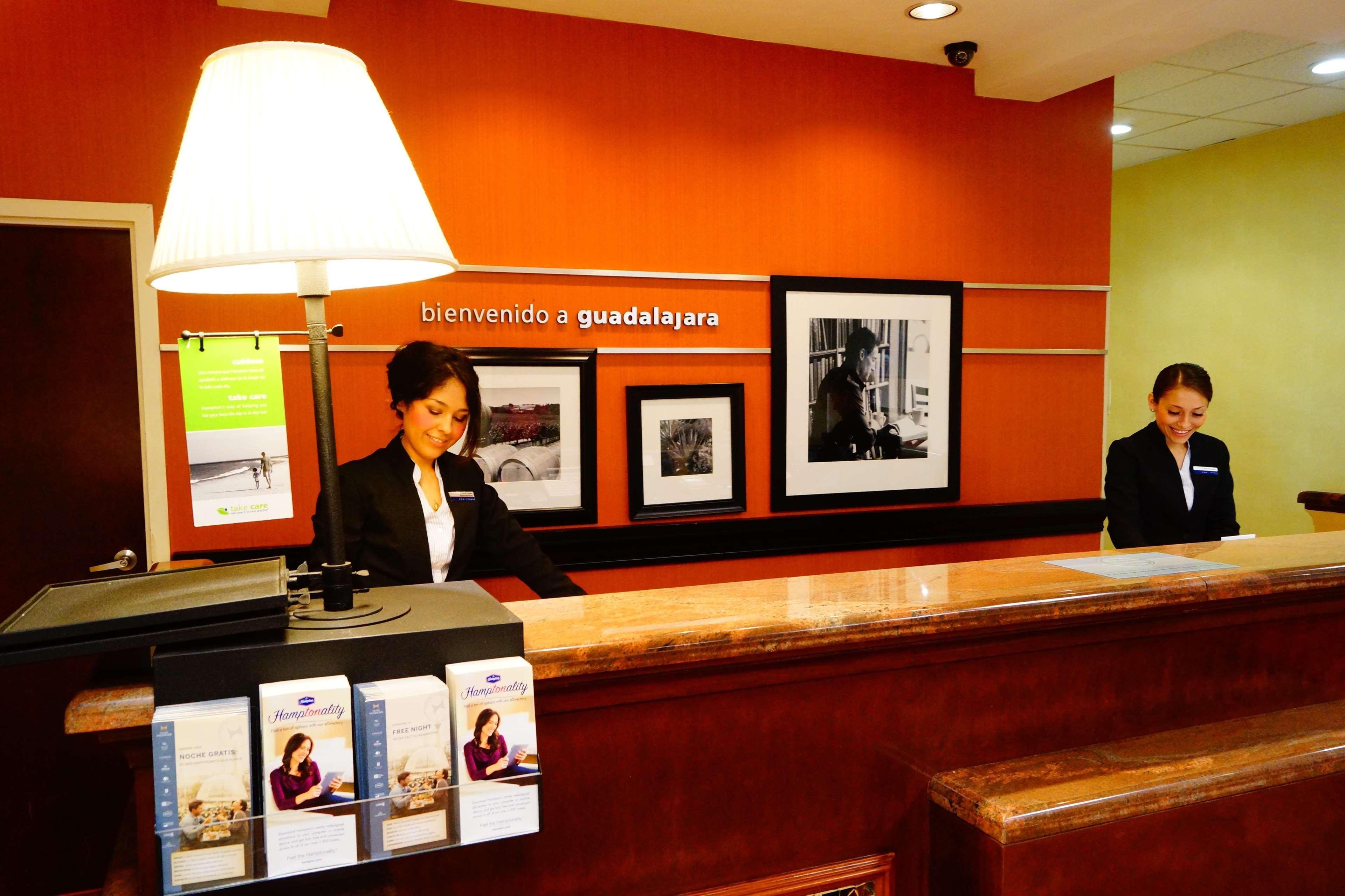 Hampton Inn By Hilton Guadalajara-Aeropuerto Las Pintas Exteriér fotografie