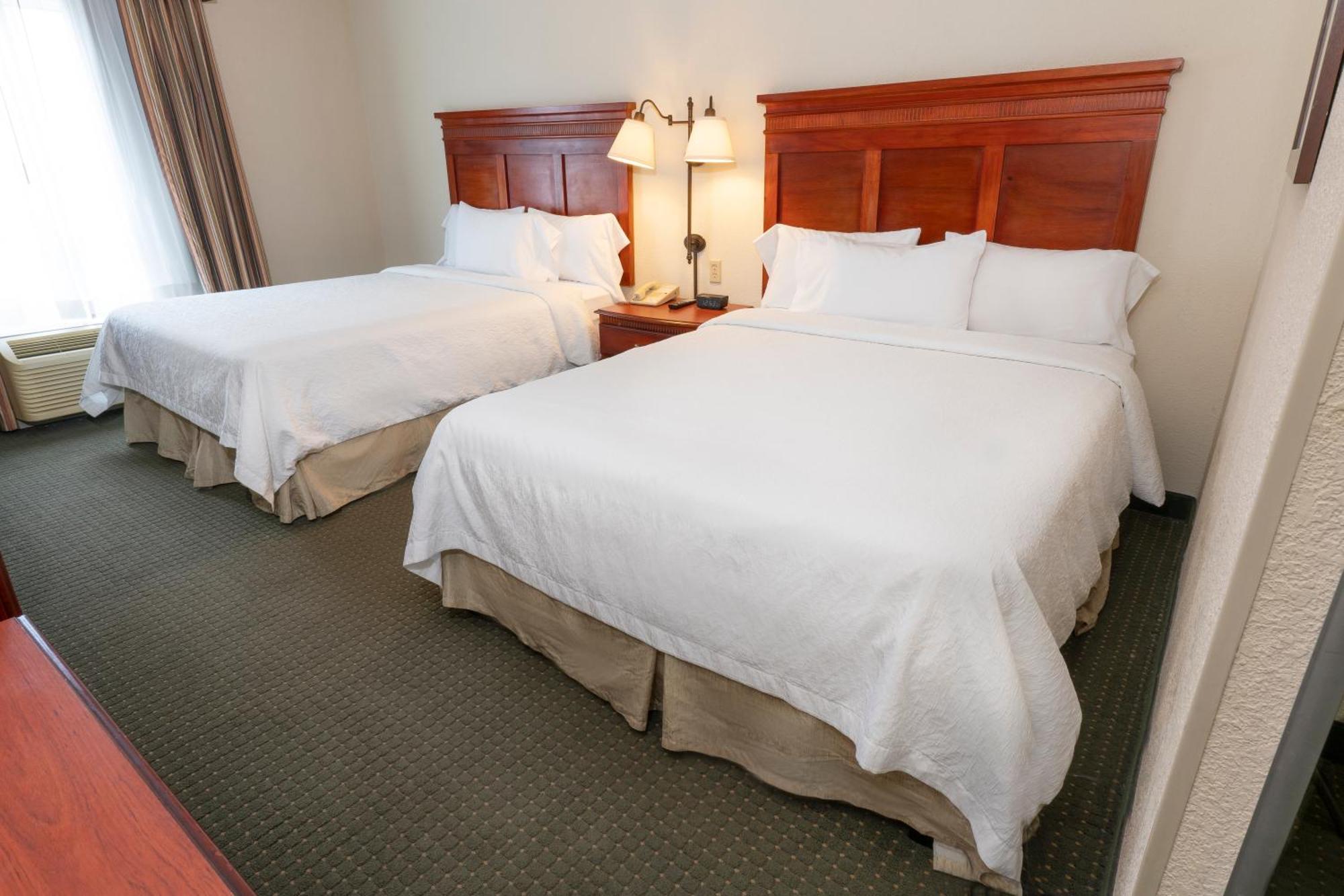 Hampton Inn By Hilton Guadalajara-Aeropuerto Las Pintas Exteriér fotografie